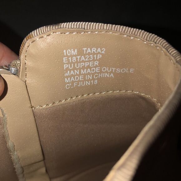 ESPRIT 10 Light Brown Cream Faux Leather Ankle Booties Perforated Tiny Holes - Picture 8 of 8